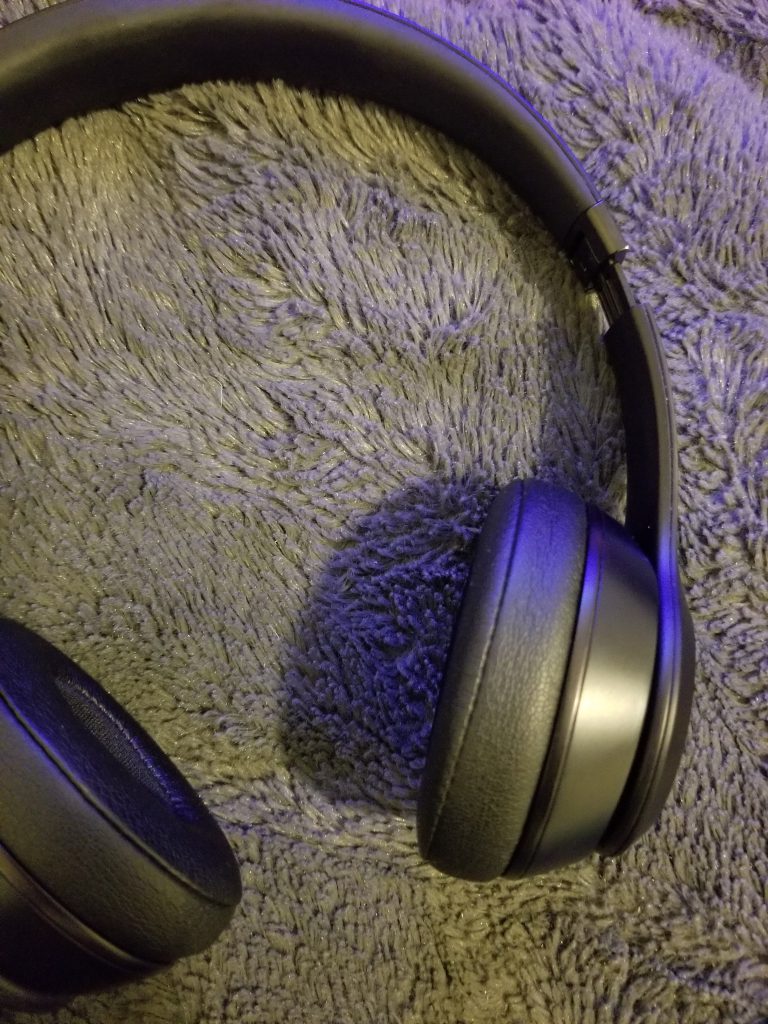 a zoomed out view of beats headphones