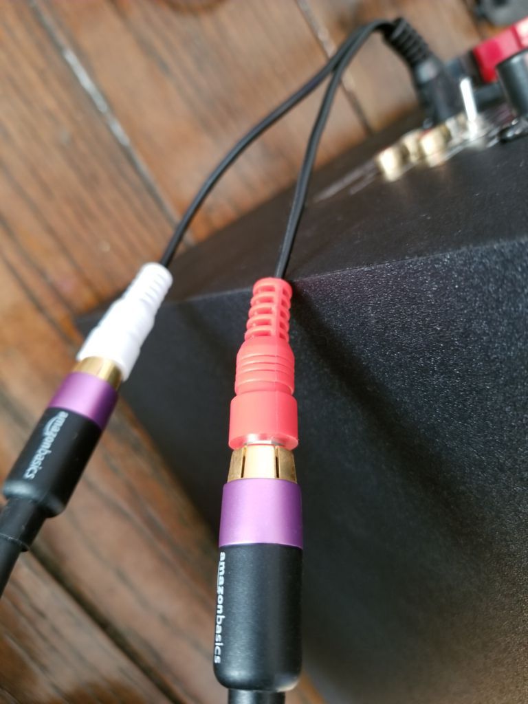 A picture of both component cables connected into the Y splitter